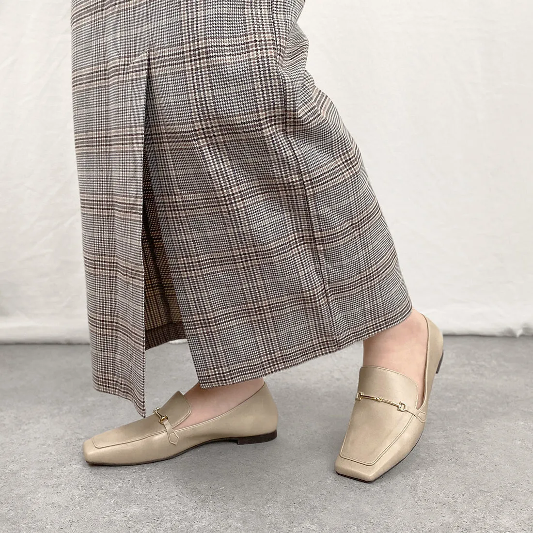 15% OFF: Square toe bit loafer (m10302) Greige