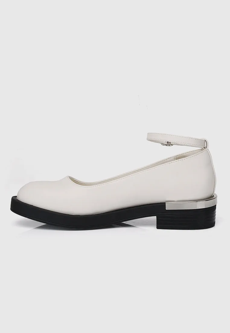 A Smiling Heart Ankle-Strap Flats & Ballerina (Bone)