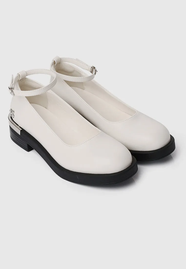 A Smiling Heart Ankle-Strap Flats & Ballerina (Bone)