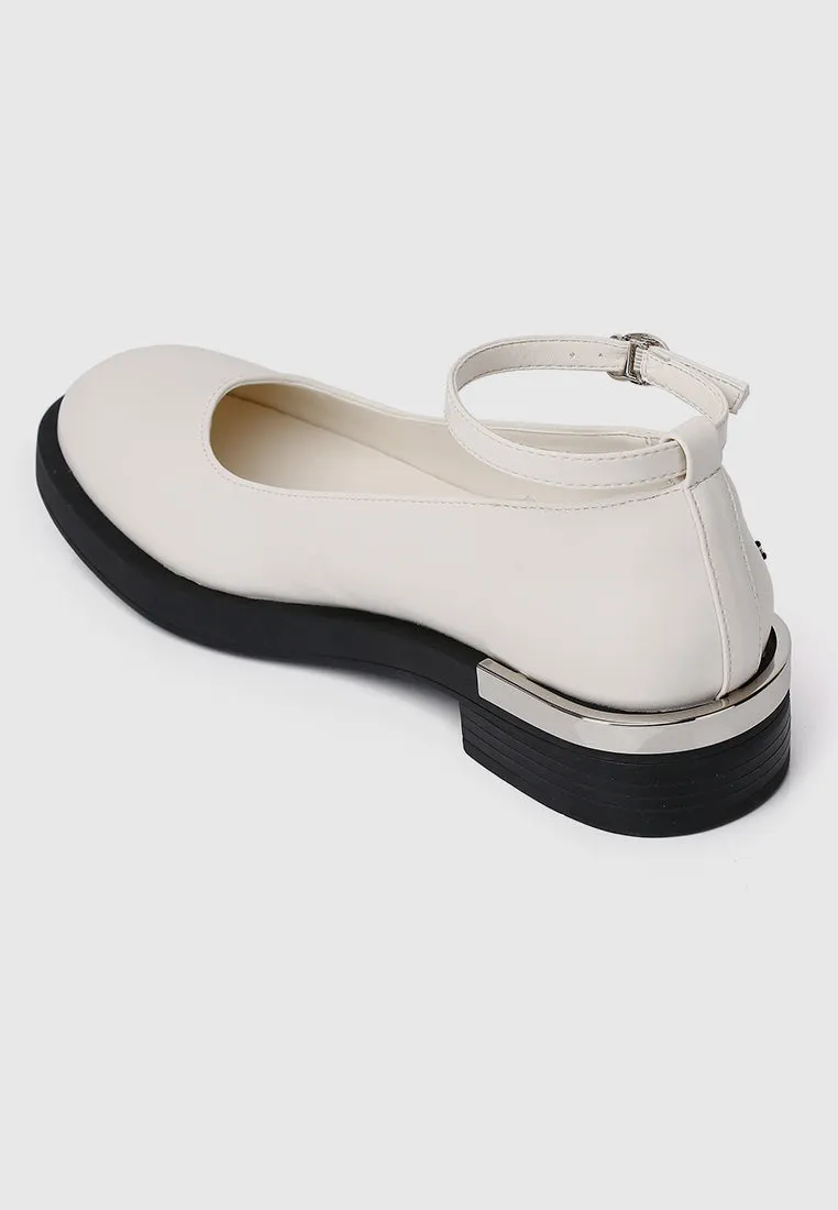 A Smiling Heart Ankle-Strap Flats & Ballerina (Bone)