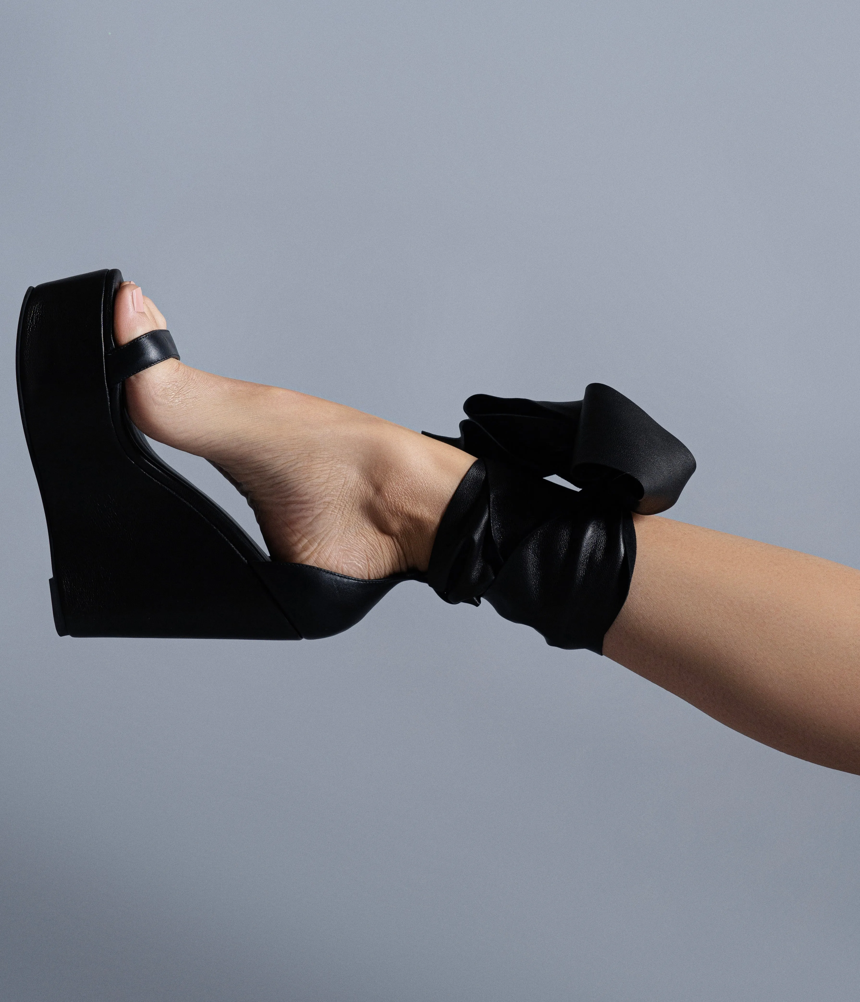AMIRA WEDGE