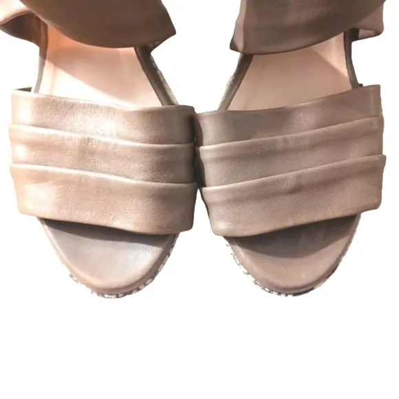 AQUATALIA Taupe Snakeskin Leather Platform Wedge Sandal