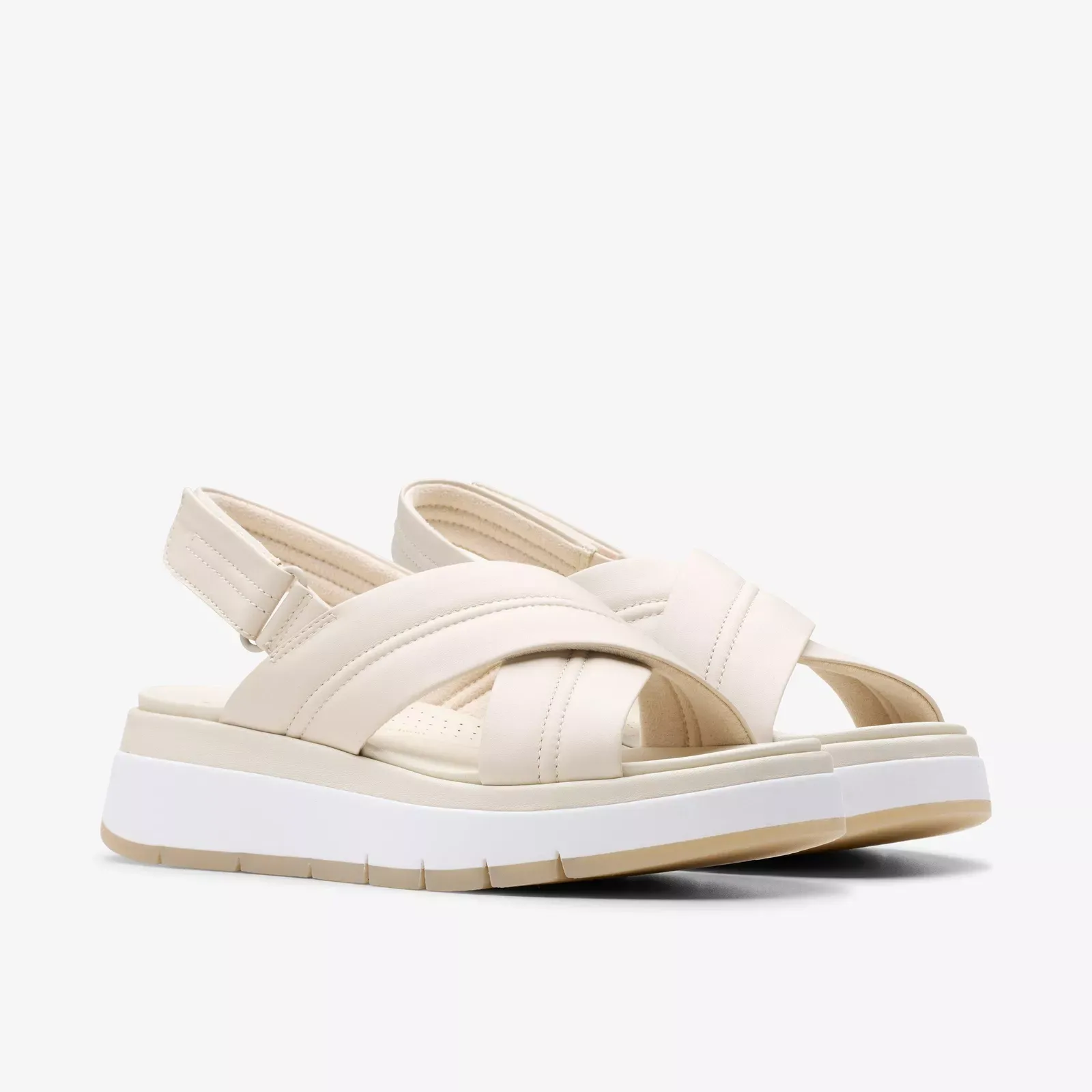 Clarks Women's Tuscan Cross Cream Leather 26181470