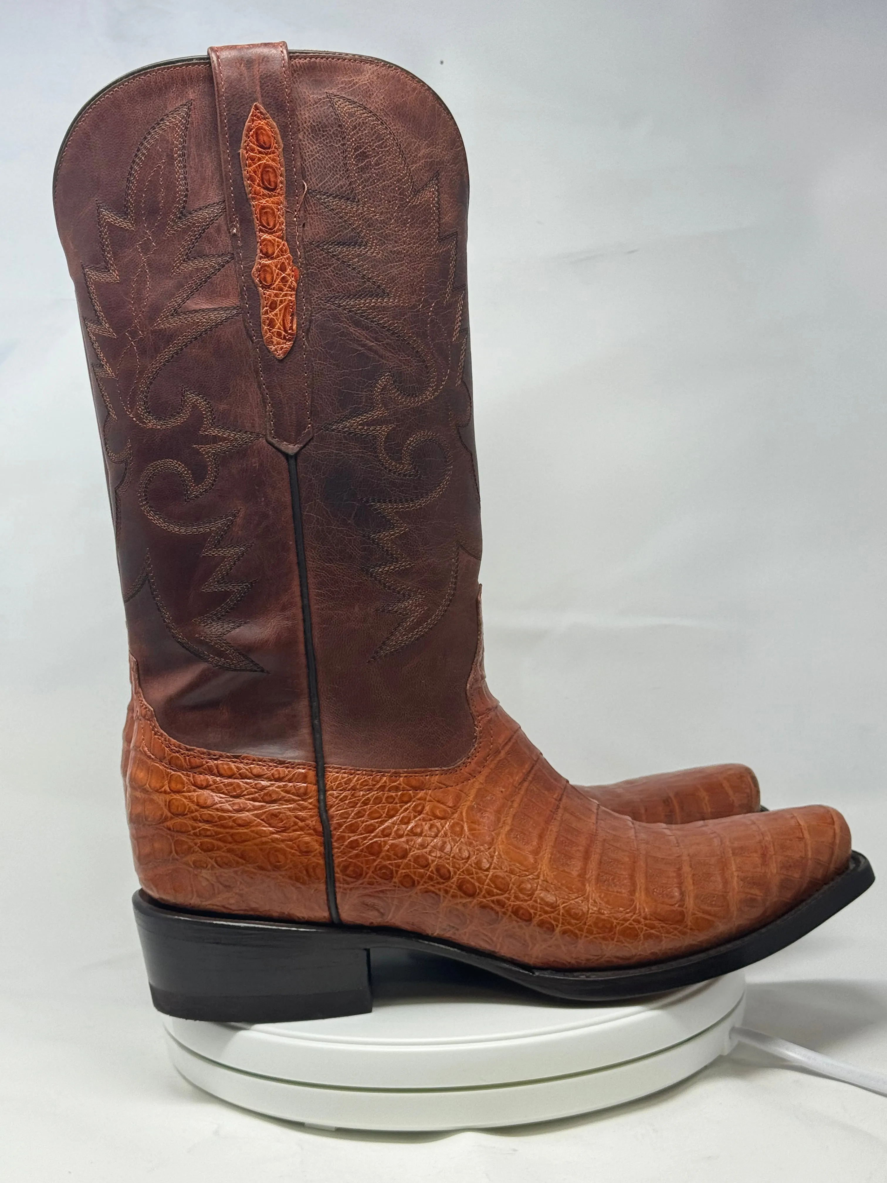 DJ2026 | Don Juan Boots Men's Caiman Belly Brandy Diamond Toe