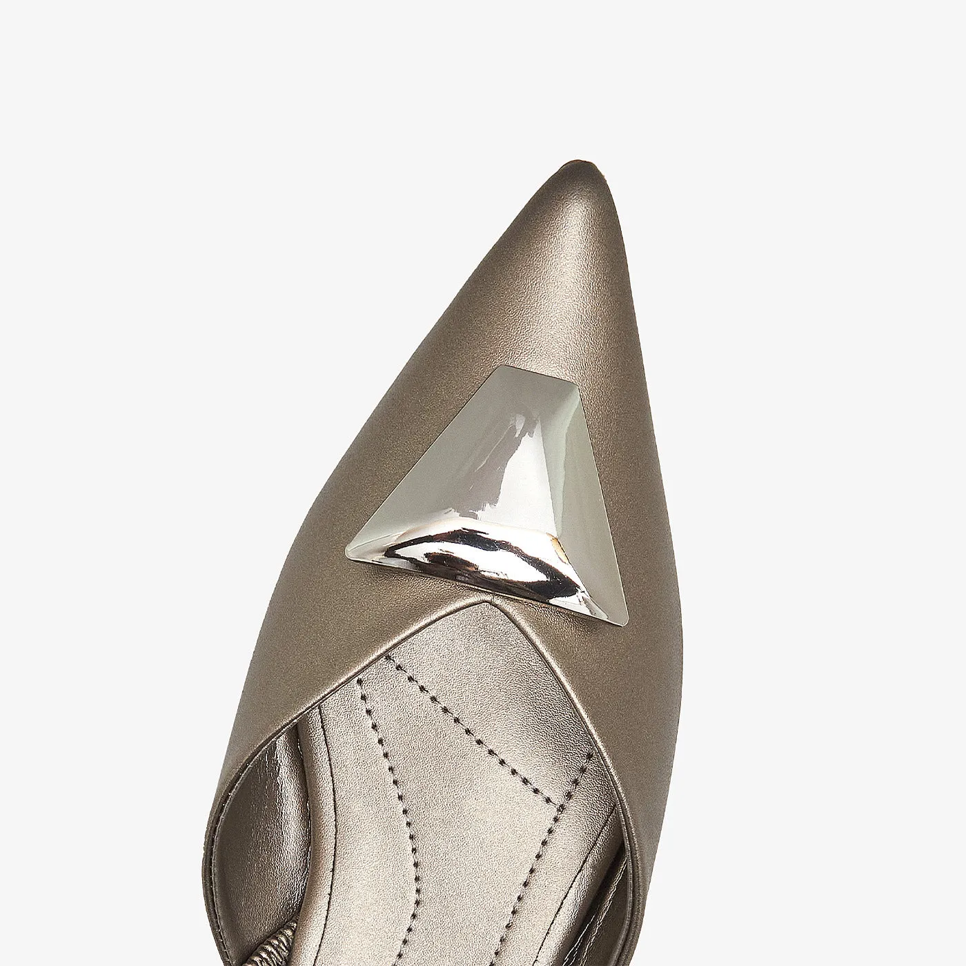 Formal Closed Flats