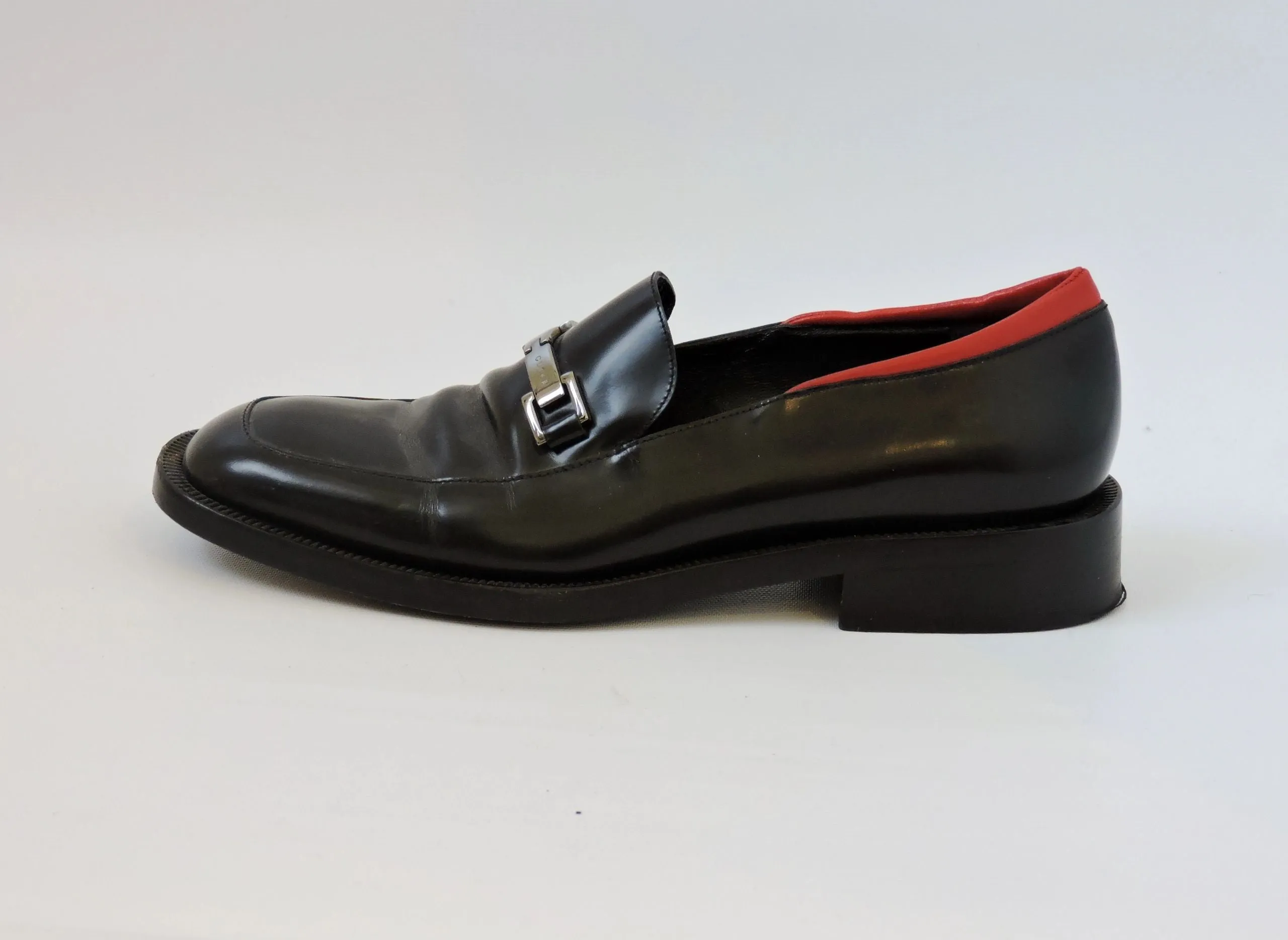 Gucci Black Loafer Size 7 B