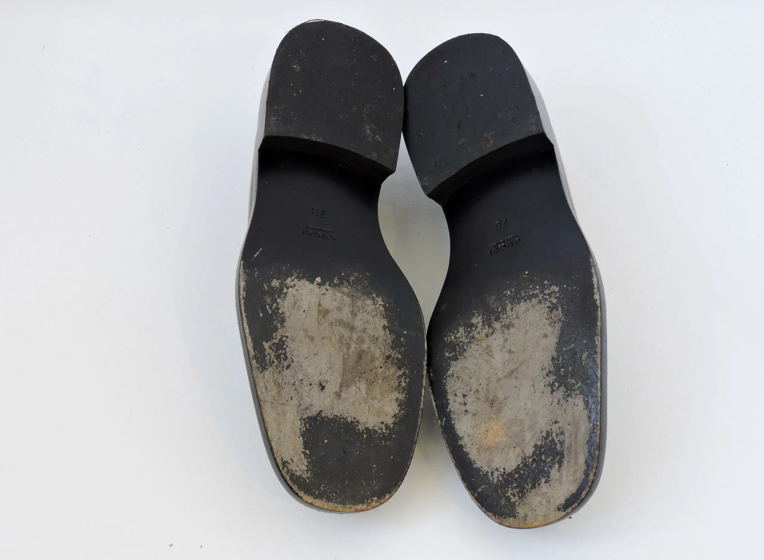Gucci Black Loafer Size 7 B