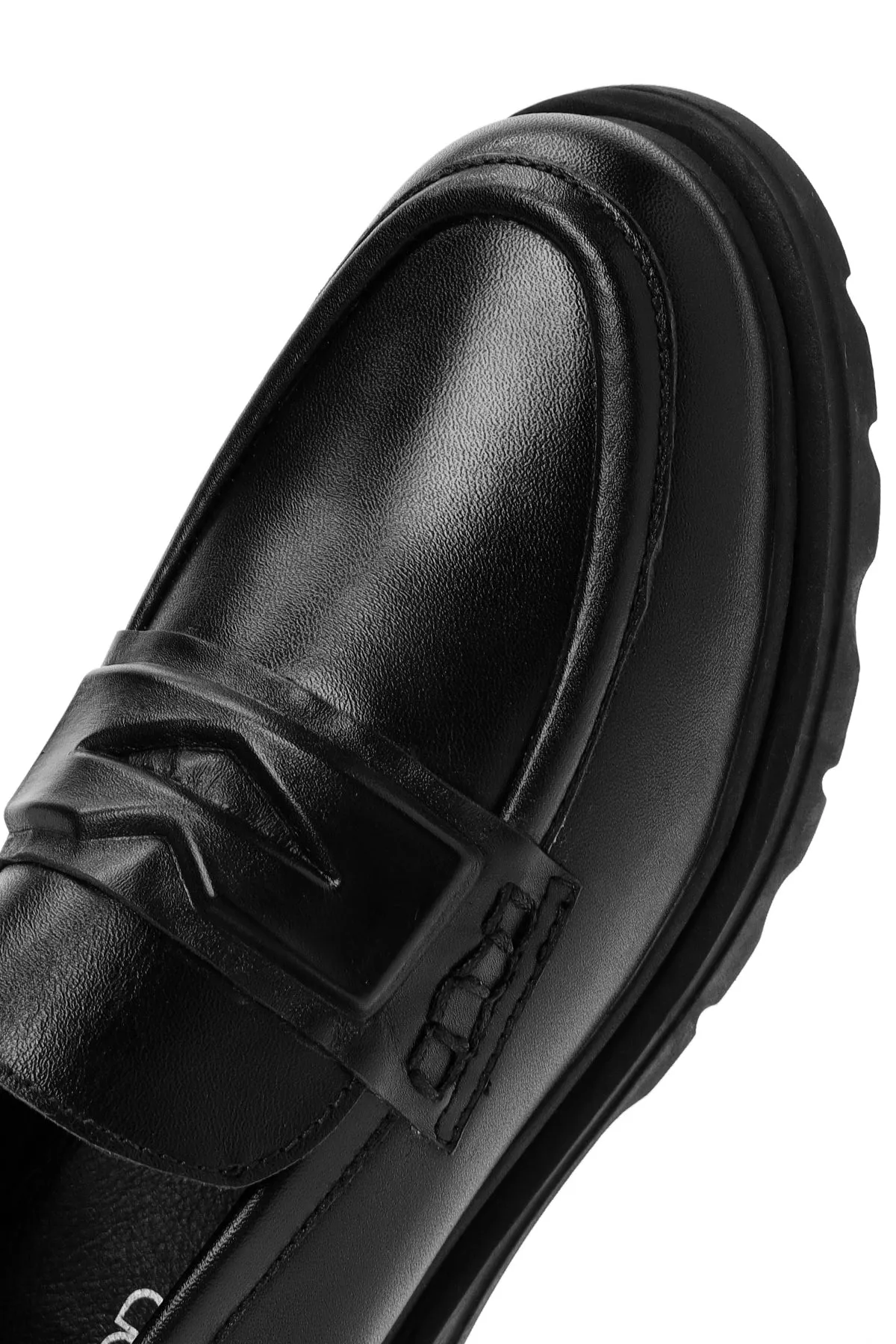 Kadın Siyah Deri Maskülen Loafer