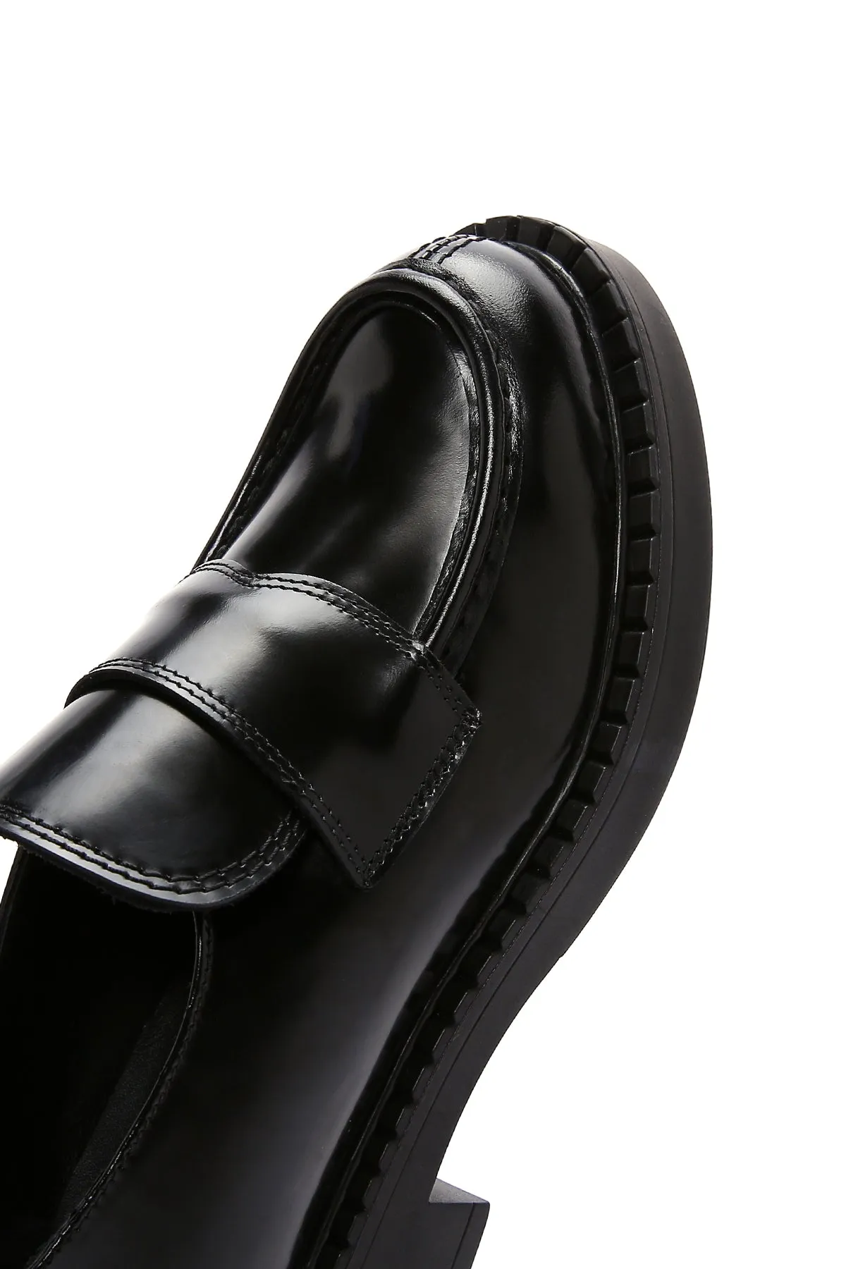 Kadın Siyah Deri Maskülen Loafer