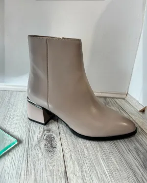 Loretta Vitale Ankle Boot