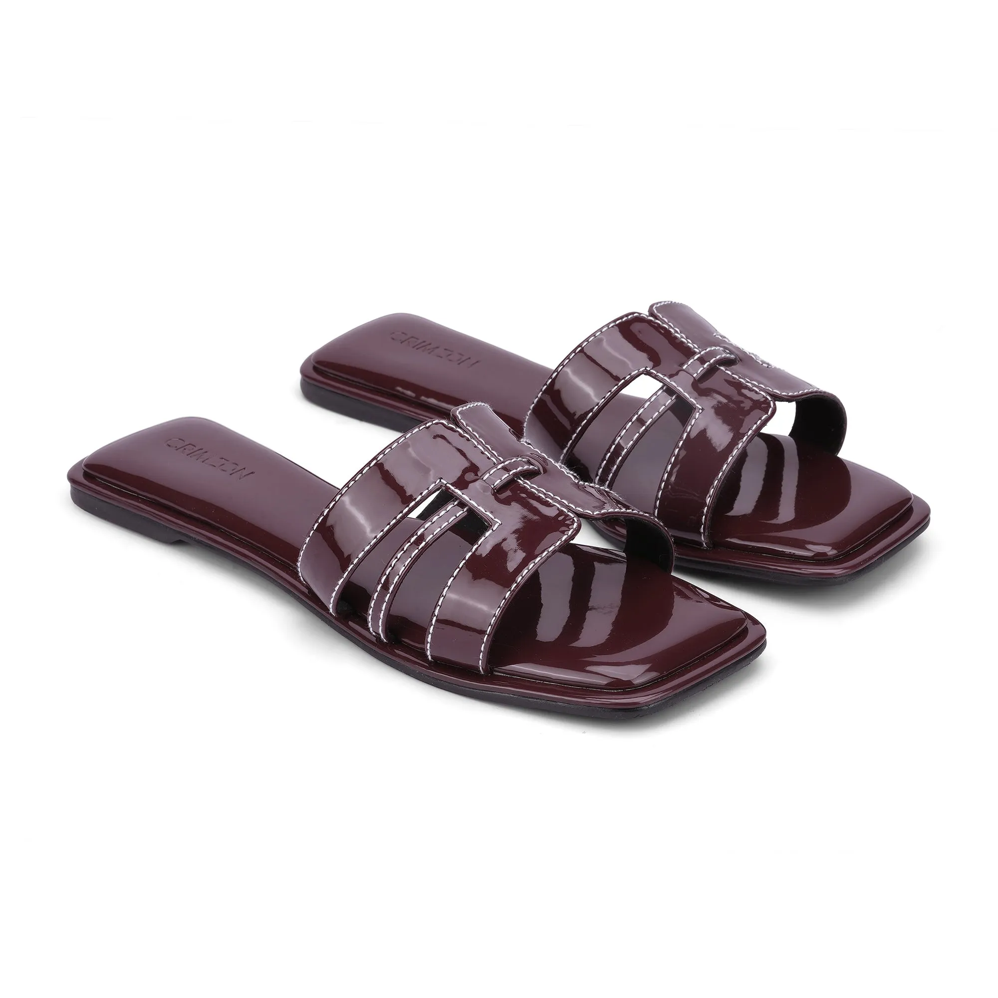 LYRA- GLOSS BURGUNDY FLATS