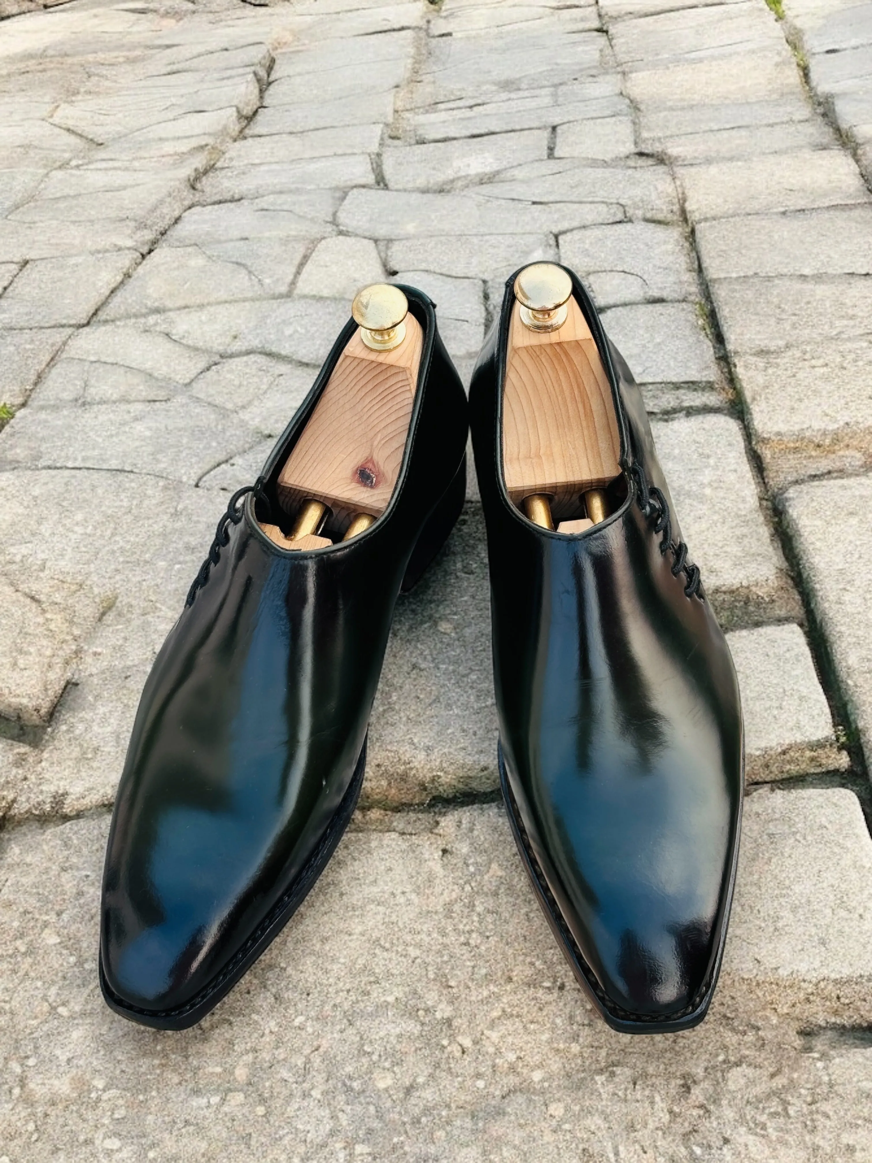 Midnight Opera – Glossed Leather Loafers