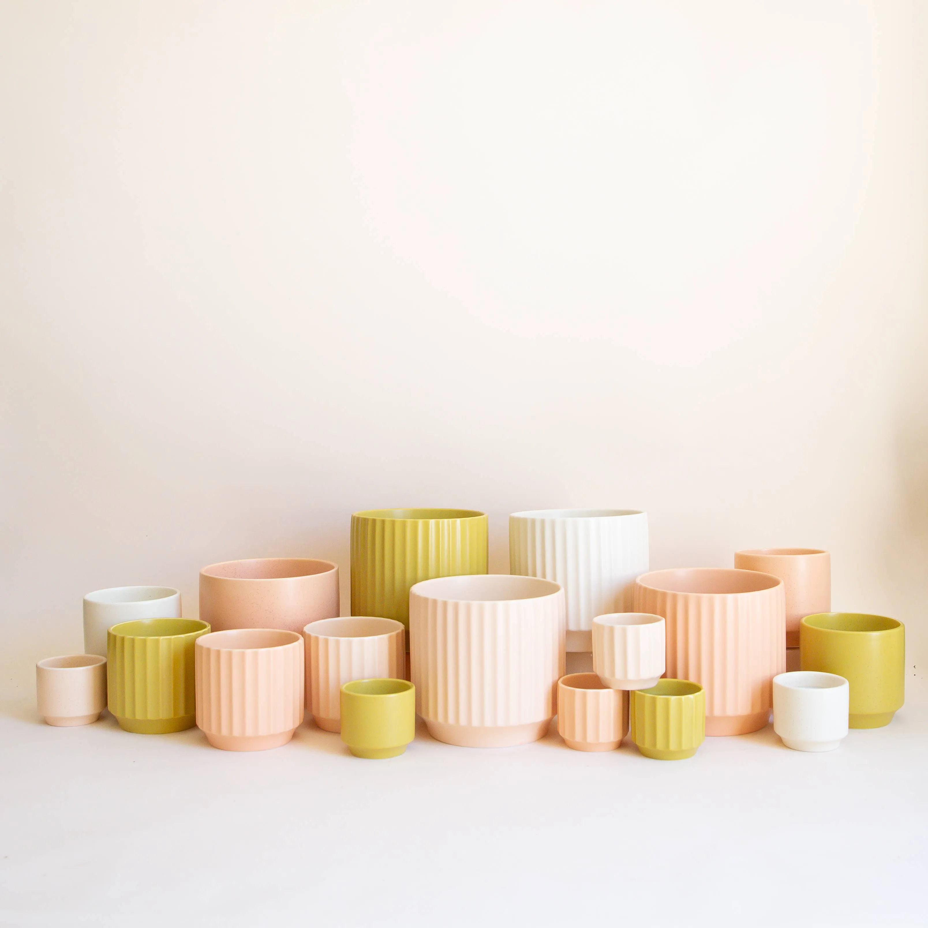 Monroe Pot - Sunset: 3 inch