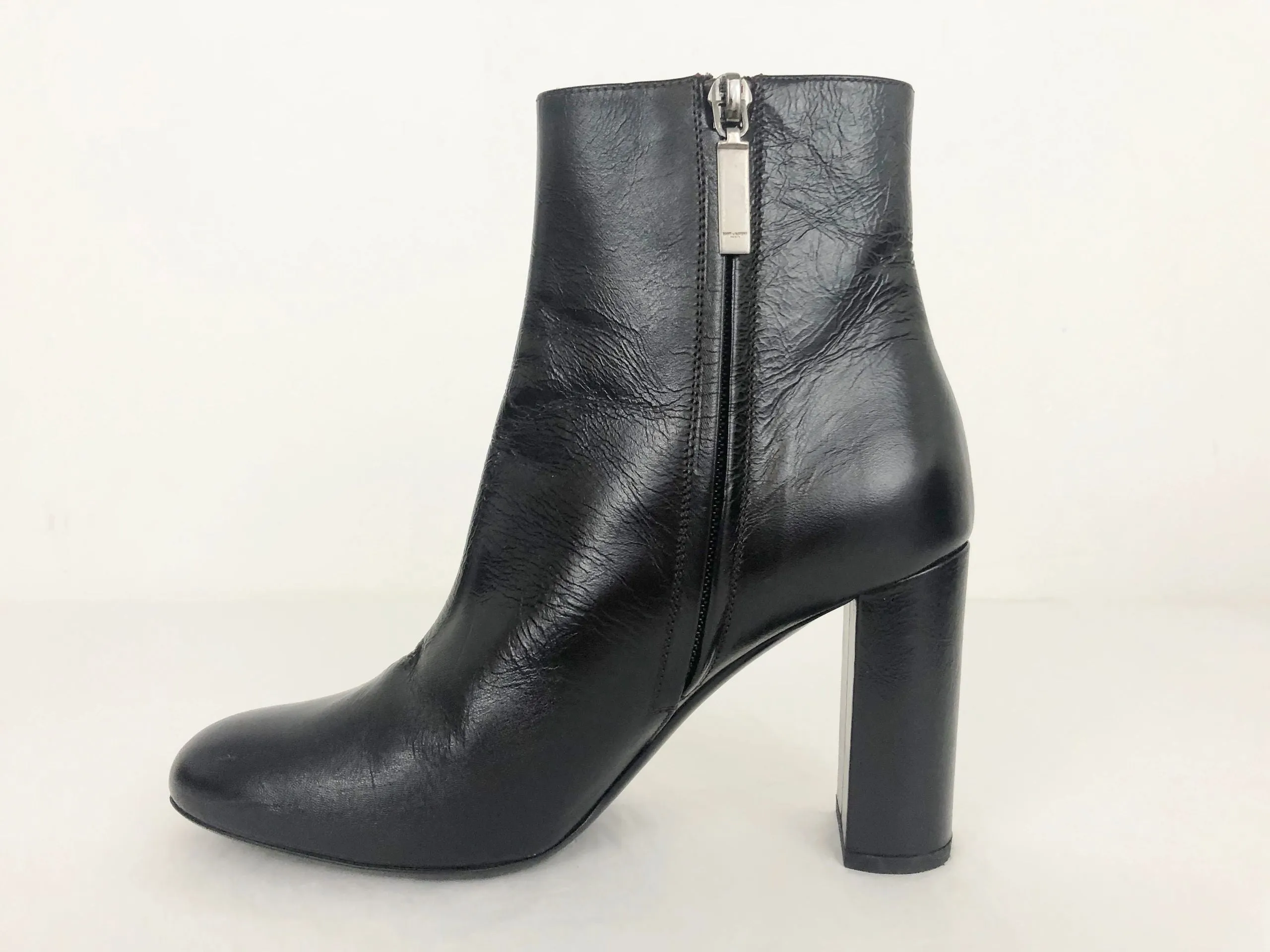 Saint Laurent Leather Bootie Size 35.5 It (5.5 Us)