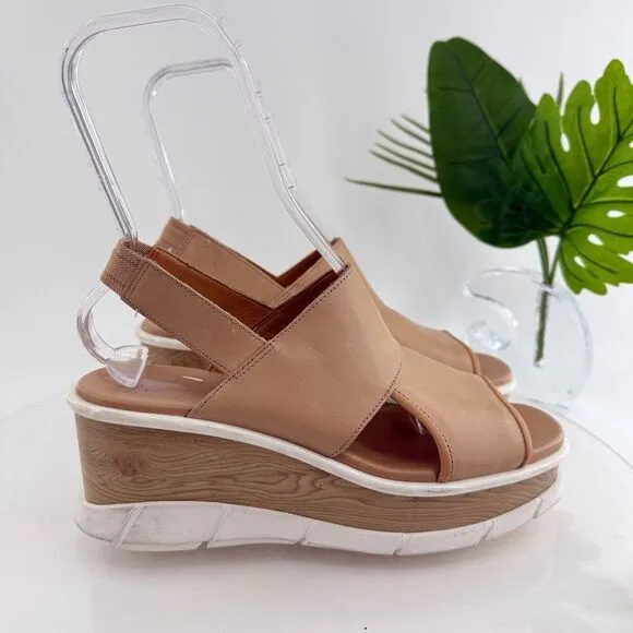 SOREL Womens Joanie III Sandal Size 11 Tan Leather Strappy Wedge Heel Platform