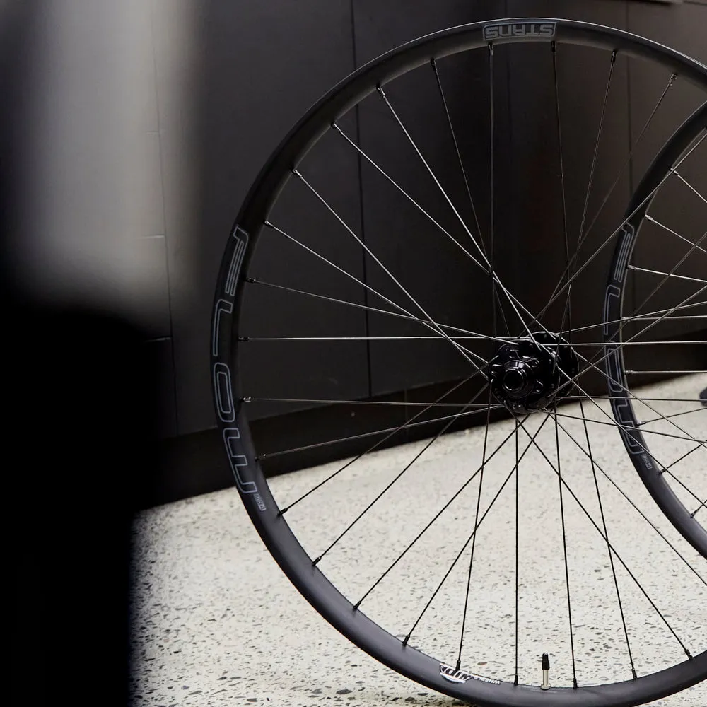 Stan's Notubes Crest Mk4 Wheelset Chris King Wbwo