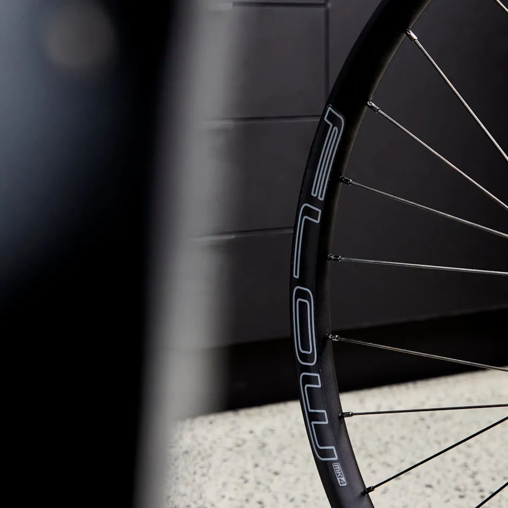 Stan's Notubes Crest Mk4 Wheelset Chris King Wbwo