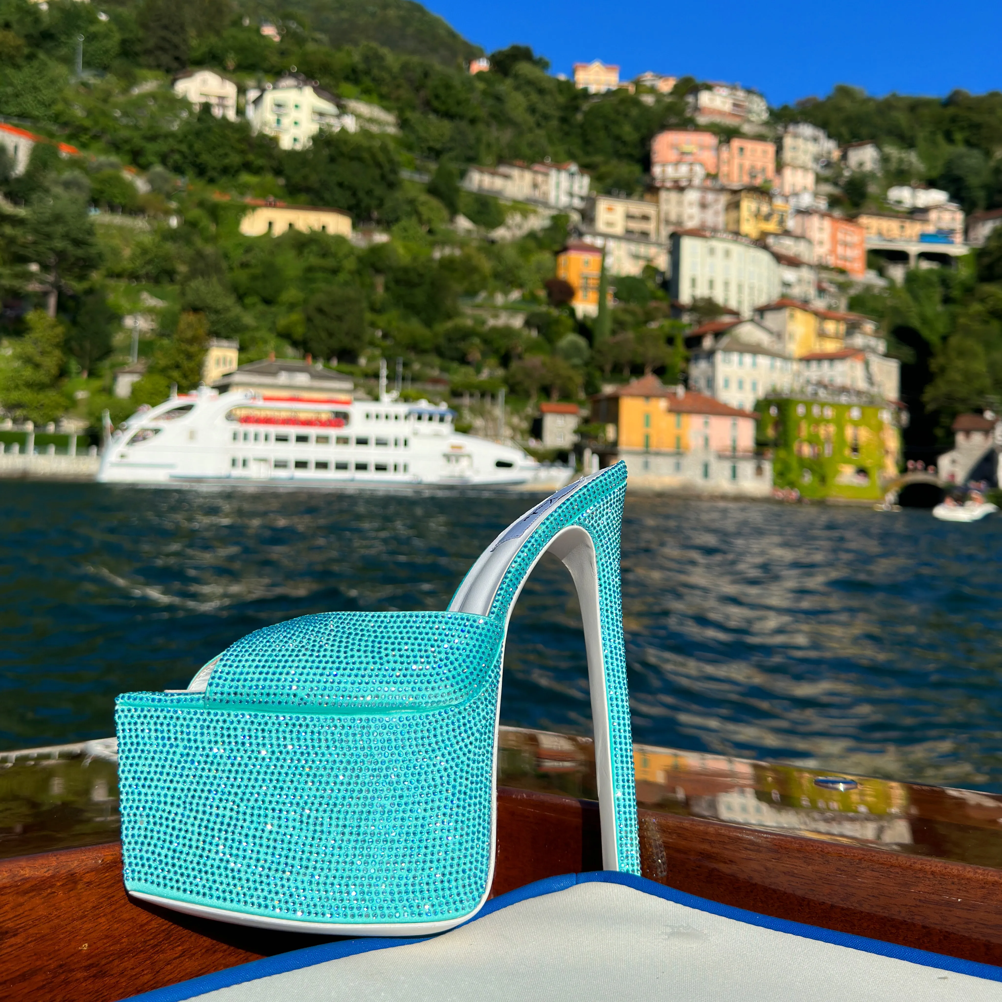 TIFFANY ICE PLATEAU MULES