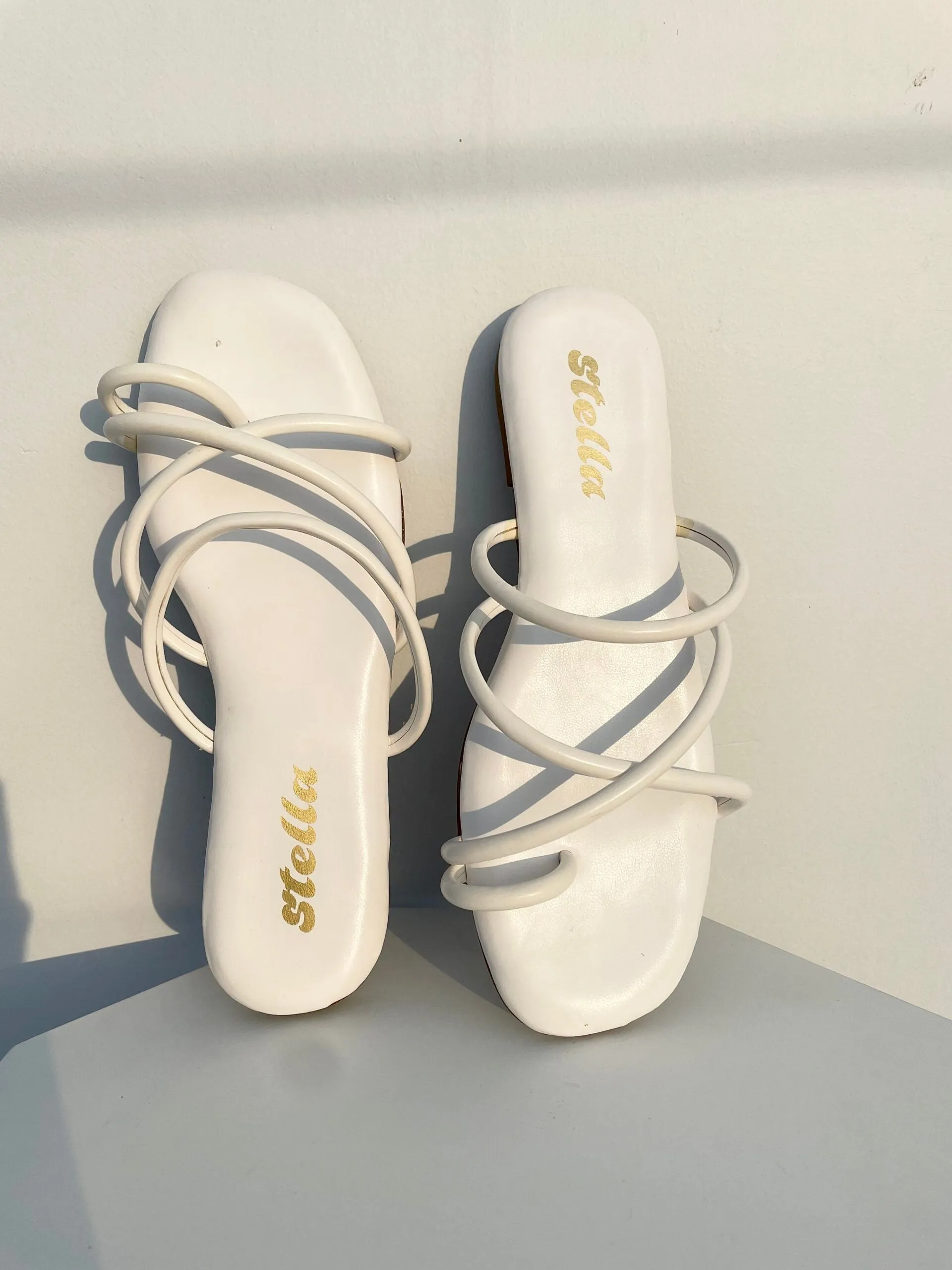 Toe Ring Thong Flats