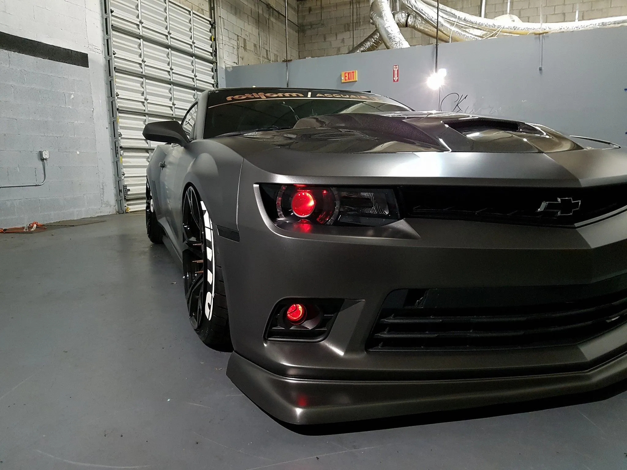 VViViD  Satin Chrome Black Rust