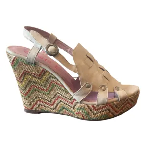 Wedge-natural- LAST PAIR 37!